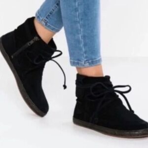 UGG Boots Womens Sz 7.5 Reid Moc Toe Ankle Bootie Black Suede